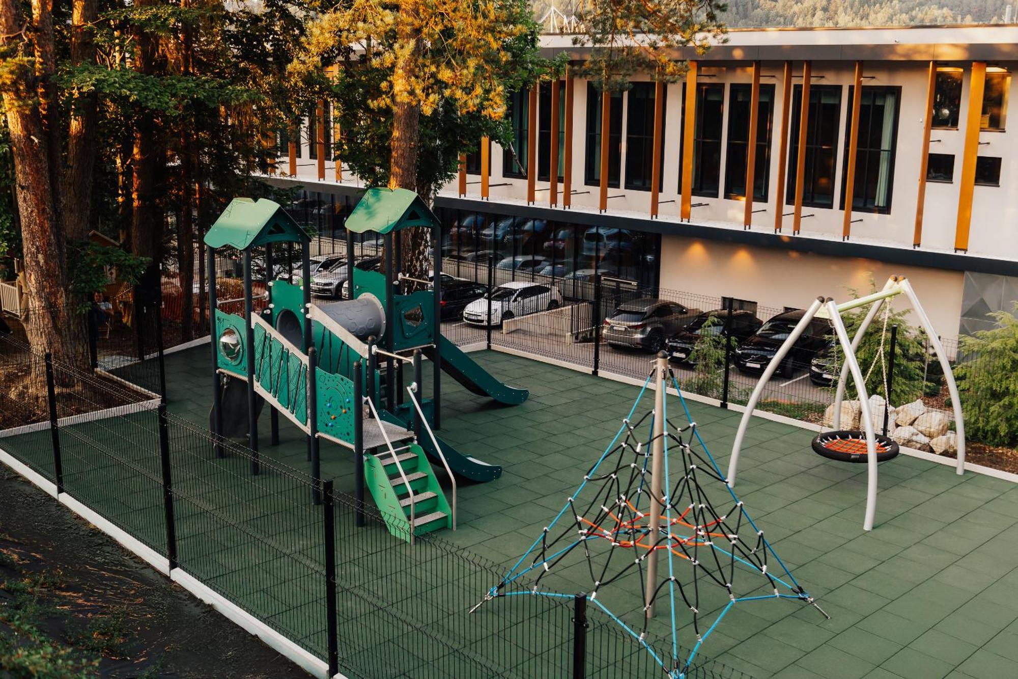 Belmonte Hotel Krynica-Zdroj Экстерьер фото